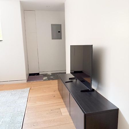 New Cozy Modern Minimalist Stay In Brooklyn At Rem-Casa New York Exterior photo