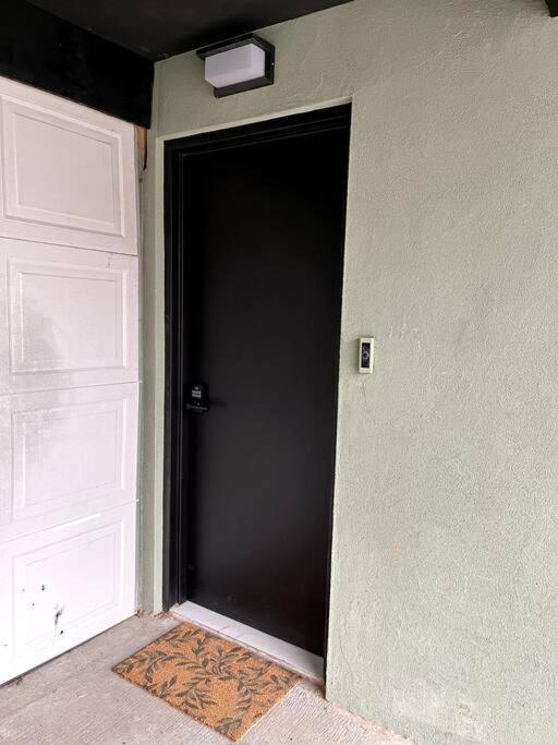 New Cozy Modern Minimalist Stay In Brooklyn At Rem-Casa New York Exterior photo