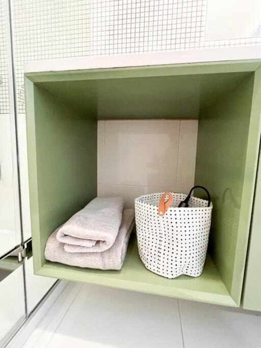 New Cozy Modern Minimalist Stay In Brooklyn At Rem-Casa New York Exterior photo